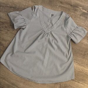 Gray Ruffle V-Neck Blouse with Relaxed Sleeves Maternity